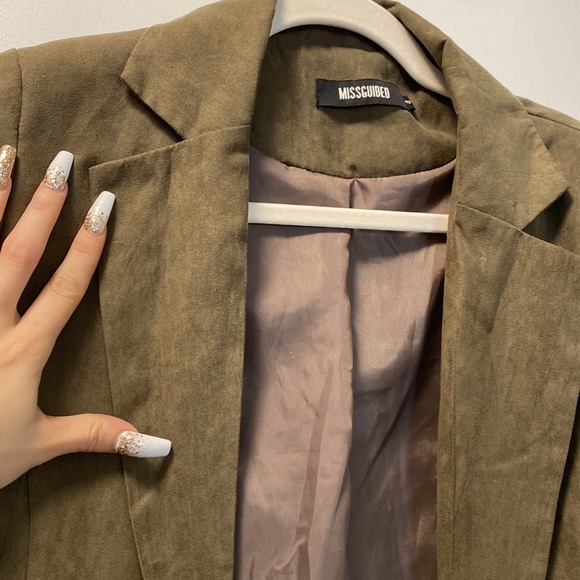 MISSGUIDED OLIVE GREEN BLAZER - Picture 7 of 7